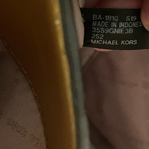 Large Nicole handbag - Picture 8 of 10